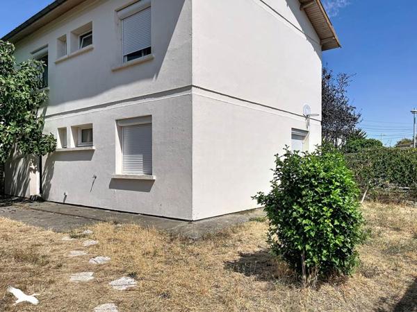 Immeuble 317 700 € Villeneuve-Tolosane 120 m² DPE C