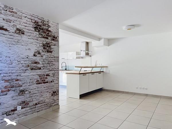 Immeuble 317 700 € Villeneuve-Tolosane 120 m² DPE C