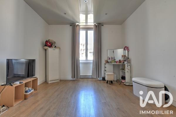 Maison à vendre 7 pièces 153 m² Le Palais-sur-Vienne
