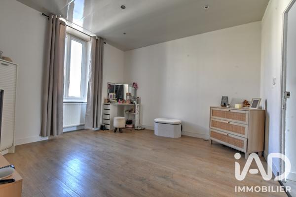 Maison à vendre 7 pièces 153 m² Le Palais-sur-Vienne