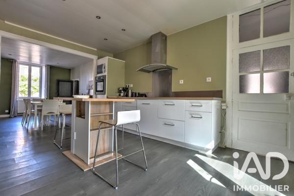 Maison à vendre 7 pièces 153 m² Le Palais-sur-Vienne