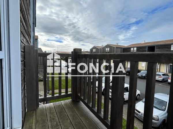 Location Appartement 2 pièces 35 m² - RUE ANDRE GABARET La Rochelle 17000