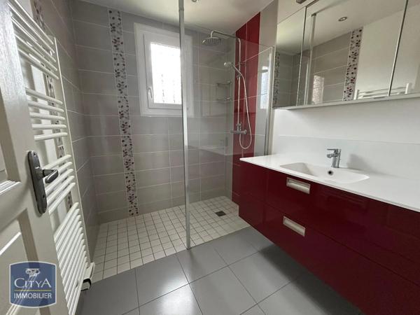 Maison à louer 6 pièces 112.25m² Mulsanne (72230)