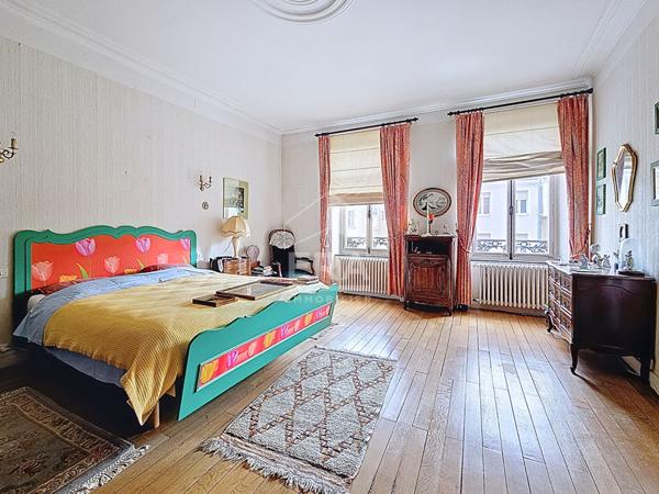 Maison Longwy 8 pièce(s) 228 m2