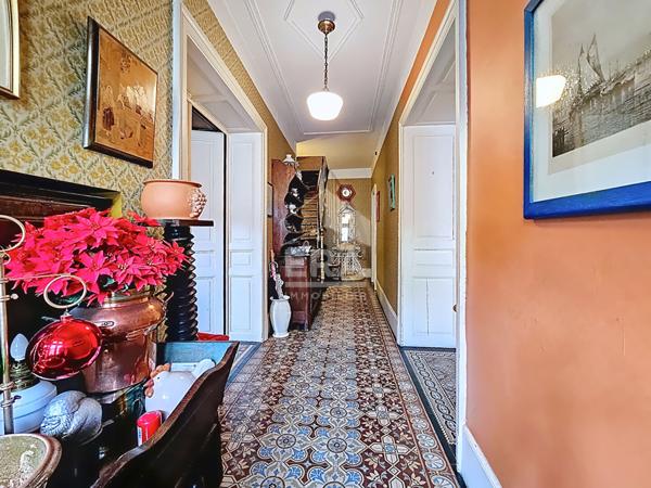 Maison Longwy 8 pièce(s) 228 m2