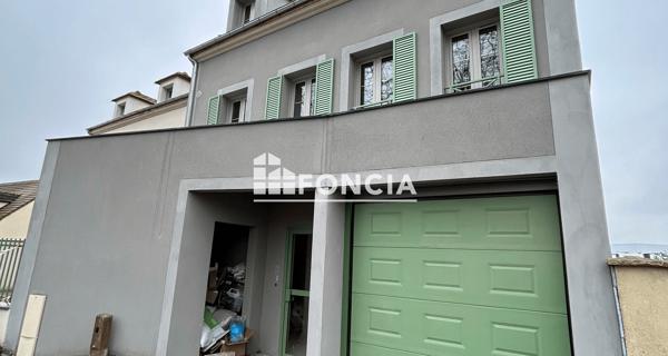 Location Appartement 3 pièces 54.82 m² - Roissy-en-france 95700