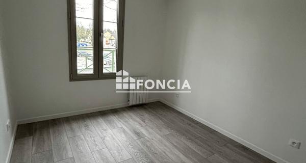 Location Appartement 3 pièces 54.82 m² - Roissy-en-france 95700