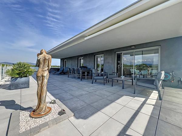 Appartement Puget Sur Argens 4 pièce(s) 105 m2