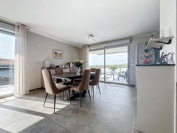 Appartement Puget Sur Argens 4 pièce(s) 105 m2