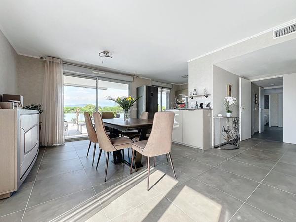 Appartement Puget Sur Argens 4 pièce(s) 105 m2