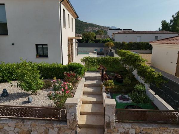 Villa  récente de 144m²  à Calenzana à vendre 649 500