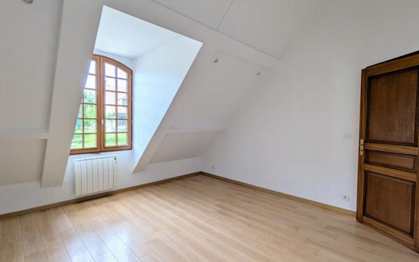 Maison à vendre    6 pièces • 138 m2 Annet-sur-Marne