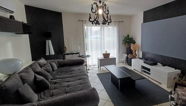 Maison à vendre 5 pièces +Sous sol sur terrain d'env 1200 m2 PETIT GIGET (16400)