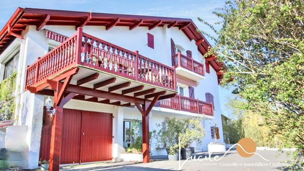 Maison basque avec vue panoramique sur les Pyrénées – Un véritable coup de cœur ! USTARITZ (64)