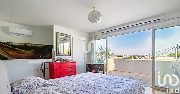 Maison à vendre 5 pièces 212 m² Marseille 8