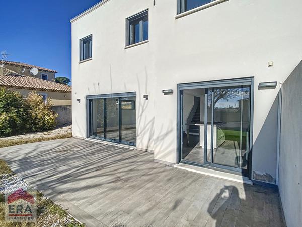 A louer Maison type 4 Marseille 13013 St Mitre Chateau Gombert terrasse jardin parkings