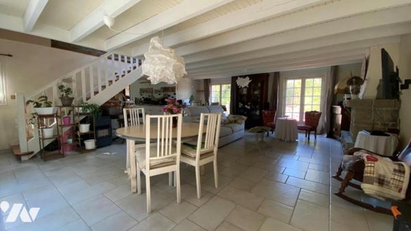 Moustoir Ac jolie longère bretonne  