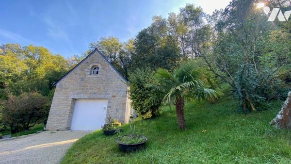 Moustoir Ac jolie longère bretonne  