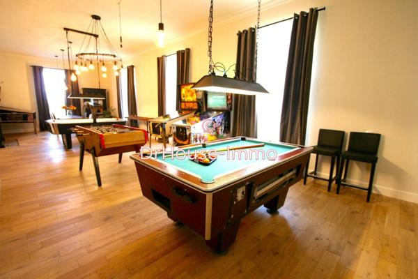 Château à vendre 12 pièces de 750 m²