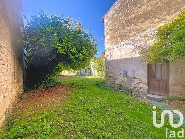 Maison à vendre 5 pièces 126 m² Saint-Martin-la-Pallu