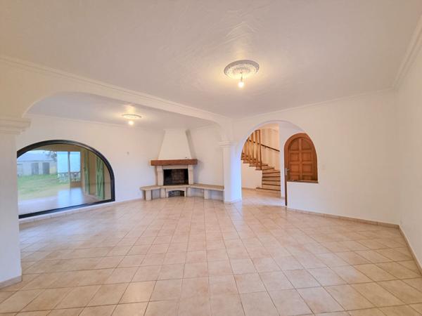 Maison 4 pièces 160.61 m2