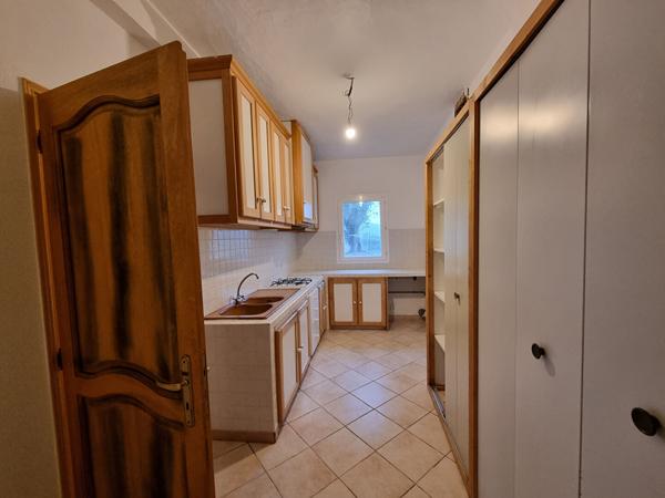 Maison 4 pièces 160.61 m2