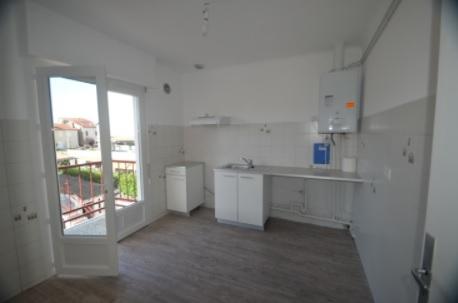 DAX , Immeuble, 832 000 € - Réf : 3603-106403