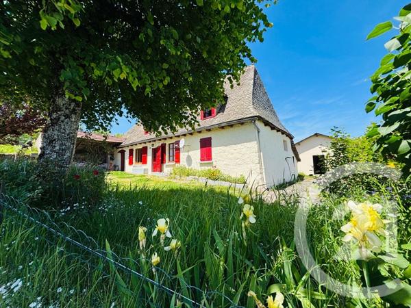 Maison à vendre  5 pièces - 94 m2 CARLAT - 15