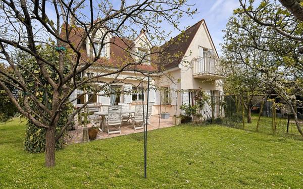 Maison à vendre    5 pièces •  Mennecy