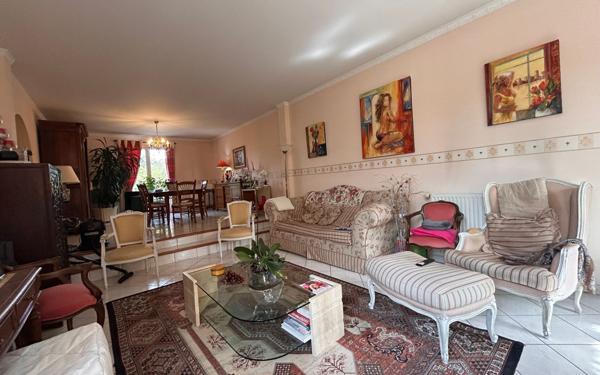 Maison à vendre    5 pièces •  Mennecy