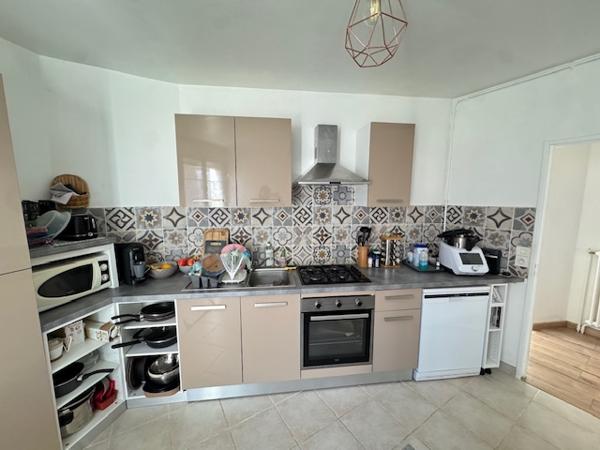 EXCLUSIVITÉ – Appartement T3 d’exception – 84 m² – Rive Gauche Laval