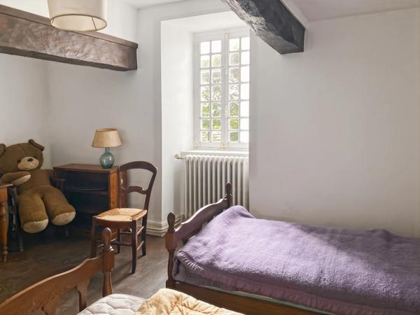 Maison à vendre 11 pièces MIELAN (32) - surface habitable 388 m2 - terrain 61 515 m2