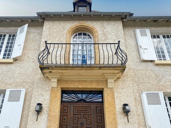 Maison à vendre 11 pièces MIELAN (32) - surface habitable 388 m2 - terrain 61 515 m2