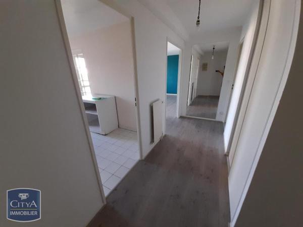 Appartement à louer 3 pièces 71.59m²