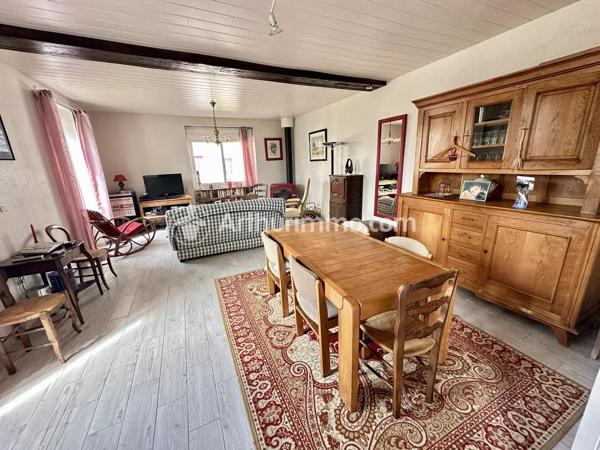 Vente                                                      Maison
                        
                     4 pièces                      99 m2                     à Annesse-Et-Beaulieu