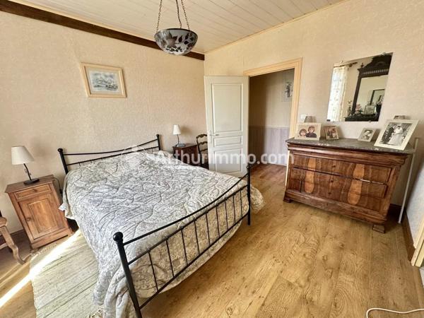 Vente                                                      Maison
                        
                     4 pièces                      99 m2                     à Annesse-Et-Beaulieu