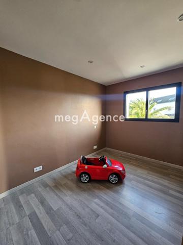 Maison à KERVIGNAC, 56700 - 7 pièces 130m²
