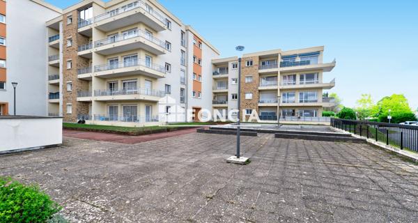 À vendre Parking 16.92 m² - Maurepas 78310