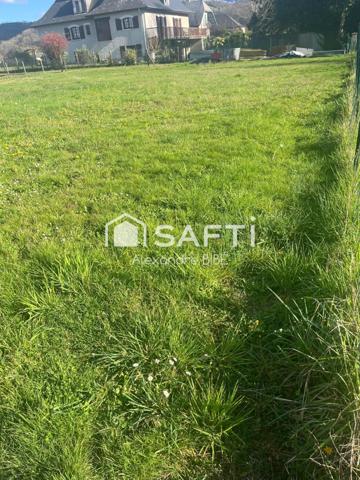 Vous rêvez de calme ? Venez découvrir sans tarder ce beau terrain