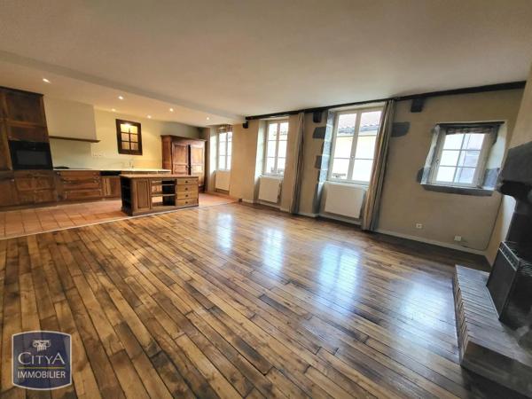 Maison à louer 5 pièces 169m² Clermont-Ferrand (63000)