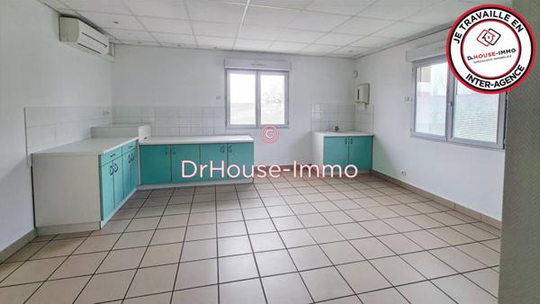 Bureau à vendre 5 pièces de 130 m²