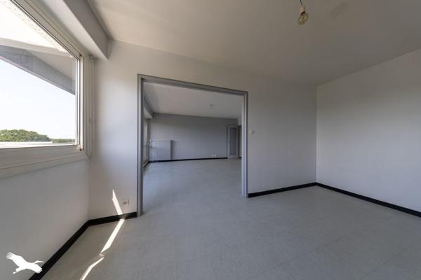 Appartement à vendre 161 250 € La Roche-sur-Yon 4 p 95 m² DPE C