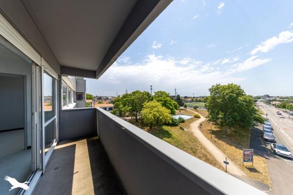 Appartement à vendre 161 250 € La Roche-sur-Yon 4 p 95 m² DPE C