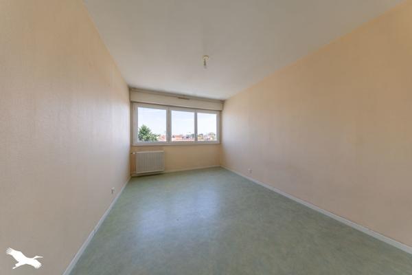 Appartement à vendre 161 250 € La Roche-sur-Yon 4 p 95 m² DPE C