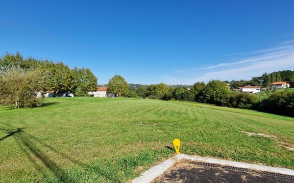 Terrain à vendre    Saint-Pierre-d'Irube