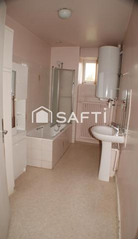 maison en pierre grand volume de pièces