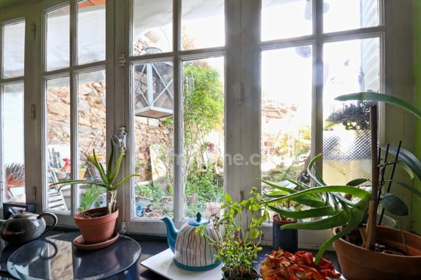 Maison de Charme et de Caractère de 353 m² - 9 Pièces - 6 Chambres sur parcelle de 662 m² - BELLAC 87300