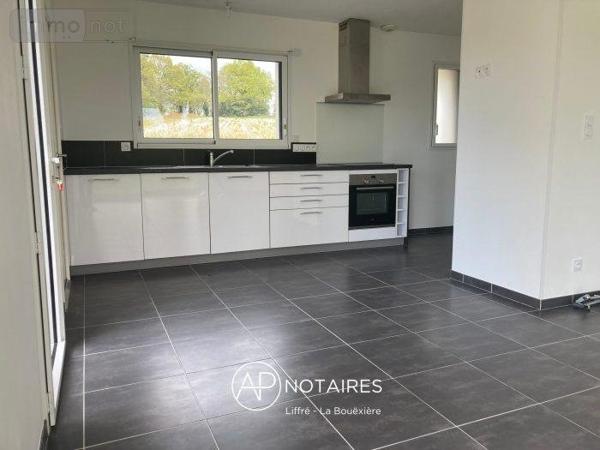 Maison à louer à Val-d'Izé en Ille-et-Vilaine (35450), ref : LM557-APNOTAIRES