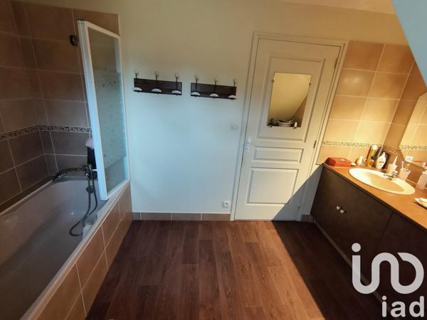 Maison 6 pièces de 183 m² à Laignelet (35133)