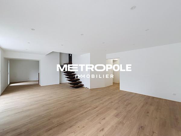 Maison 4 pièce(s) 2 chambre(s) 118.64 m²